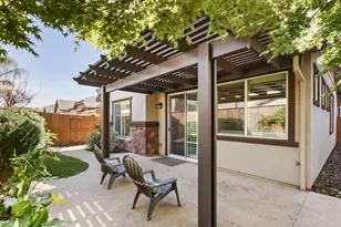 7925 Peak Forest Way, Elk Grove, CA 95757 - Photo 37