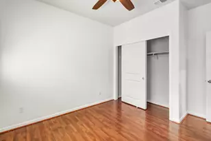 7925 Peak Forest Way, Elk Grove, CA 95757 - Photo 29