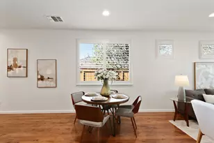 7925 Peak Forest Way, Elk Grove, CA 95757 - Photo 9