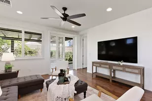 7925 Peak Forest Way, Elk Grove, CA 95757 - Photo 5