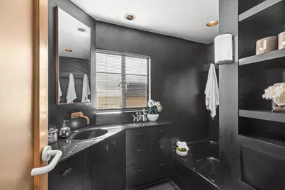 1018 W Morris Avenue, Modesto, CA 95350 - Photo 57