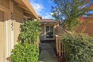 5045 Village Oaks Dr, Rocklin, CA 95677 - Photo 3