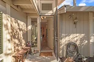 5045 Village Oaks Dr, Rocklin, CA 95677 - Photo 5