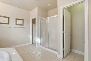 9808 Castelli Way, Elk Grove, CA 95757 - Photo 11