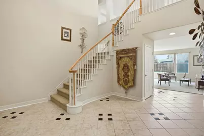 9808 Castelli Way, Elk Grove, CA 95757 - Photo 5