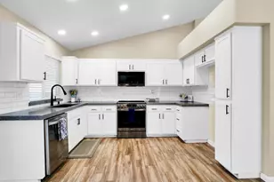 5101 Vigna Way, Salida, CA 95368 - Photo 9