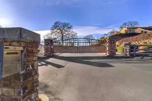 9588 Pamela St, El Dorado Hills, CA 95762 - Photo 85