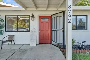 8792 Los Banos Way, Elk Grove, CA 95624 - Photo 5