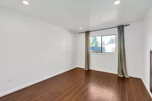 8792 Los Banos Way, Elk Grove, CA 95624 - Photo 21