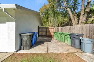 8792 Los Banos Way, Elk Grove, CA 95624 - Photo 37