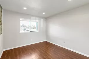 8792 Los Banos Way, Elk Grove, CA 95624 - Photo 19