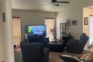 3431 Hunter Ln, Carmichael, CA 95608 - Photo 3