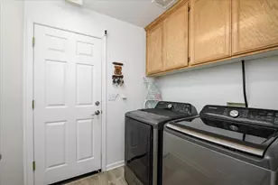 8456 Cook Riolo Rd, Antelope, CA 95843 - Photo 17