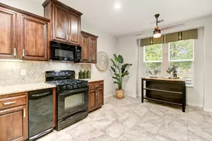 4187 Hovnanian Dr, Sacramento, CA 95834 - Photo 11