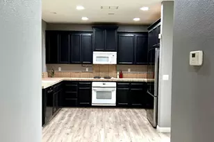 5736 Amnest Way, Sacramento, CA 95835 - Photo 11