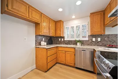 5031 Jennings Way, Sacramento, CA 95819 - Photo 19