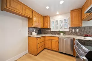 5031 Jennings Way, Sacramento, CA 95819 - Photo 19