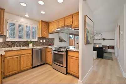 5031 Jennings Way, Sacramento, CA 95819 - Photo 23