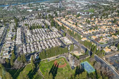 1008 Meadowbridge Drive, Folsom, CA 95630 - Photo 53