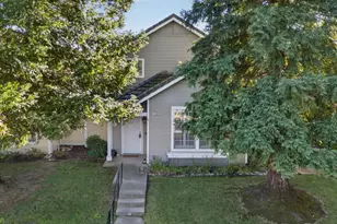 1008 Meadowbridge Dr, Folsom, CA 95630 - Photo 47