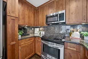 1008 Meadowbridge Dr, Folsom, CA 95630 - Photo 11