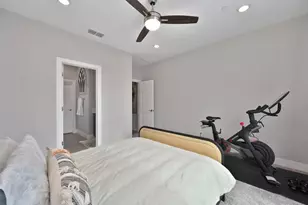 1136 Wadsworth Dr, Roseville, CA 95747 - Photo 31