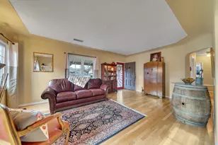 322 N Santa Ana Ave, Modesto, CA 95354 - Photo 9