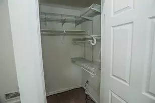 9695 Kent St, Elk Grove, CA 95624 - Photo 33