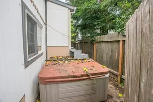 9695 Kent St, Elk Grove, CA 95624 - Photo 71