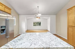 5508 Hollyhock Way, Riverbank, CA 95367 - Photo 5