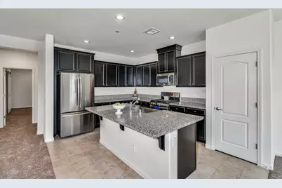 860 Fritz Drive, Los Banos, CA 93635 - Photo 7