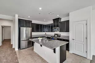 860 Fritz Dr, Los Banos, CA 93635 - Photo 7