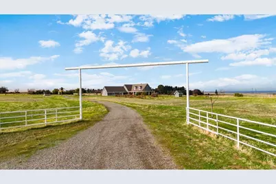 22090 Arburua Road, Los Banos, CA 93635 - Photo 5