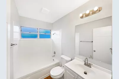 8255 Oahu Drive, Fair Oaks, CA 95628 - Photo 15