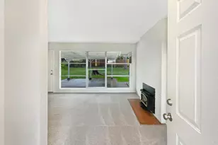 8255 Oahu Dr, Fair Oaks, CA 95628 - Photo 9