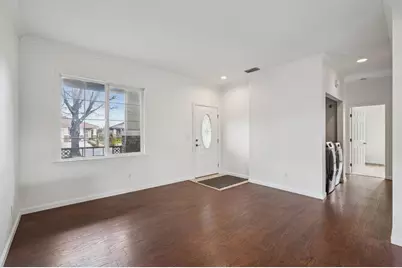 7775 Dersingham Drive, Sacramento, CA 95829 - Photo 5