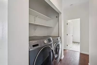 7775 Dersingham Drive, Sacramento, CA 95829 - Photo 17