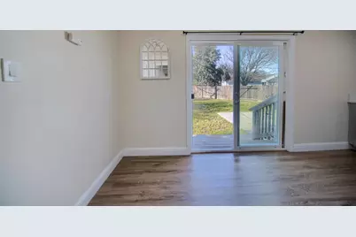 604 Westacre Road, West Sacramento, CA 95691 - Photo 11