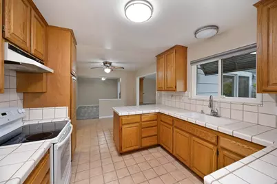 4908 Rockland Way, Fair Oaks, CA 95628 - Photo 5