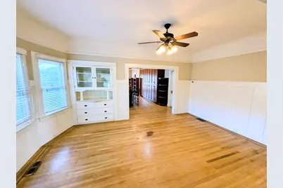 2751 Portola Way, Sacramento, CA 95818 - Photo 3