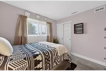 5040 North Parkway, Sacramento, CA 95823 - Photo 17