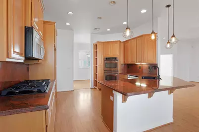 25568 N Highway 99, Acampo, CA 95220 - Photo 13