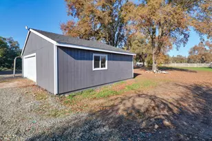 1133 Curved Bridge Rd, Rio Linda, CA 95673 - Photo 43