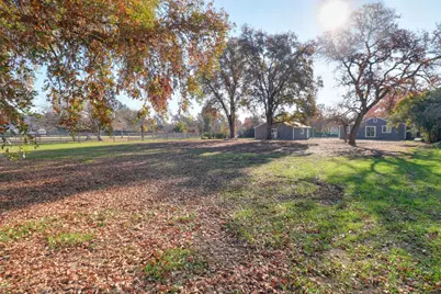 1133 Curved Bridge Road, Rio Linda, CA 95673 - Photo 35