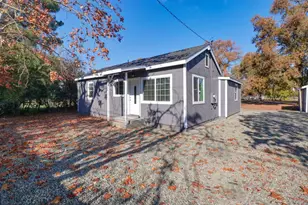 1133 Curved Bridge Rd, Rio Linda, CA 95673 - Photo 3