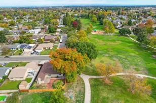 57 Kennelford Cir, Sacramento, CA 95823 - Photo 5