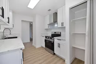 57 Kennelford Cir, Sacramento, CA 95823 - Photo 39