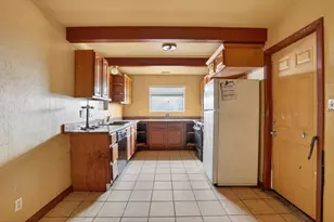 379 E 22nd St, Tracy, CA 95376 - Photo 17