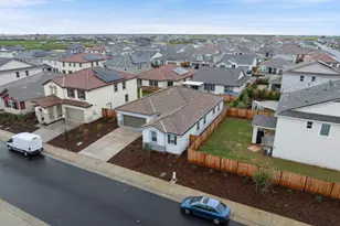 8462 Kissa Cir, Elk Grove, CA 95757 - Photo 25