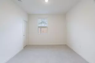 8462 Kissa Cir, Elk Grove, CA 95757 - Photo 19